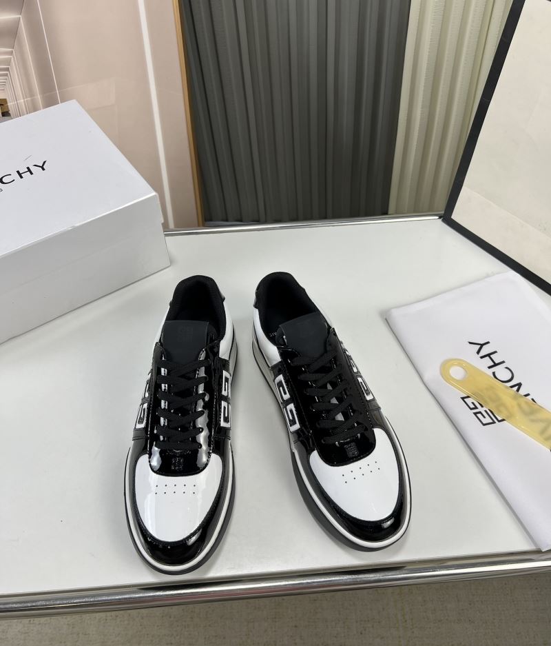 Givenchy Sneakers